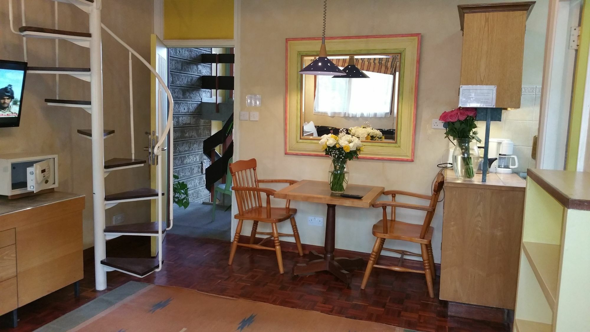 Woodmere Grand Hotel & Serviced Apartments Nairobi Ngoại thất bức ảnh